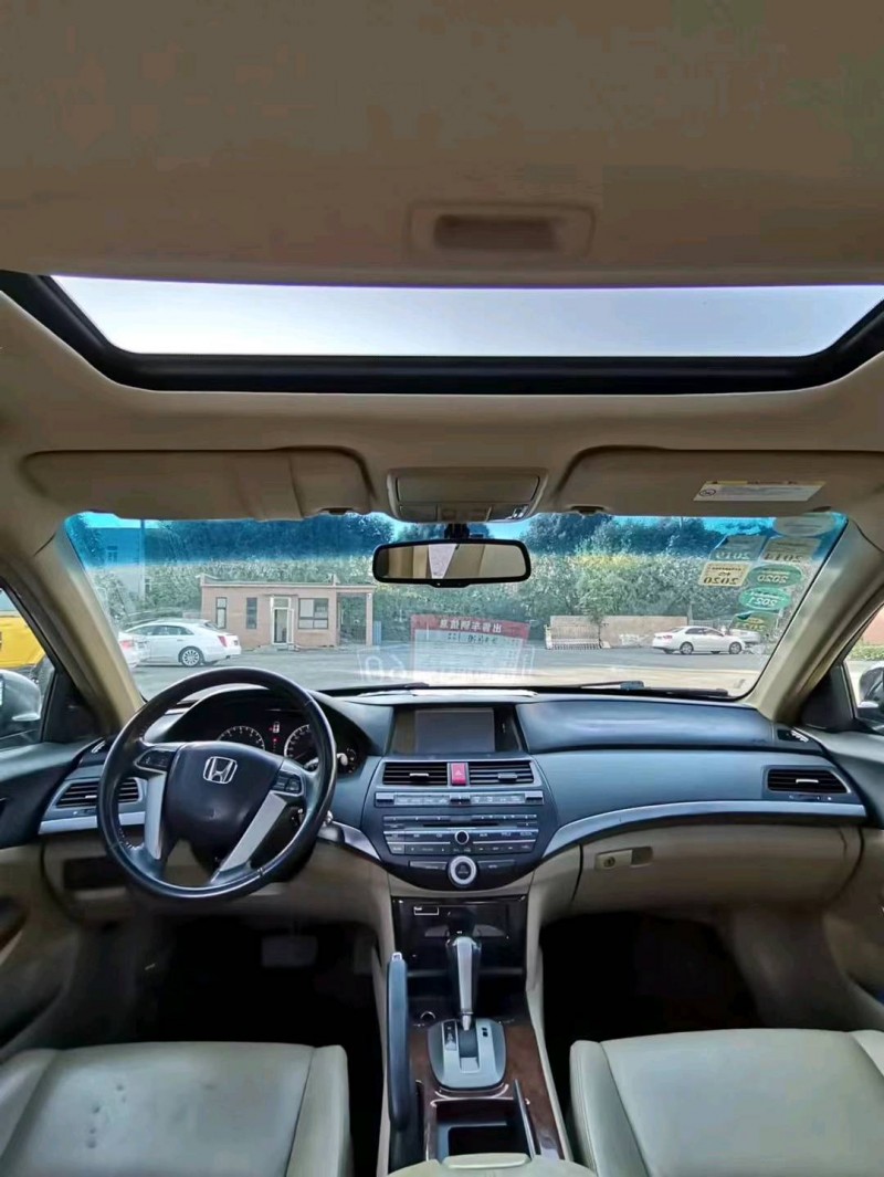 沈阳12年本田雅阁9