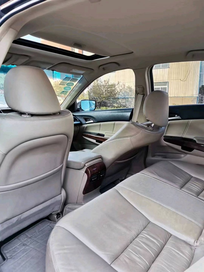 沈阳12年本田雅阁8