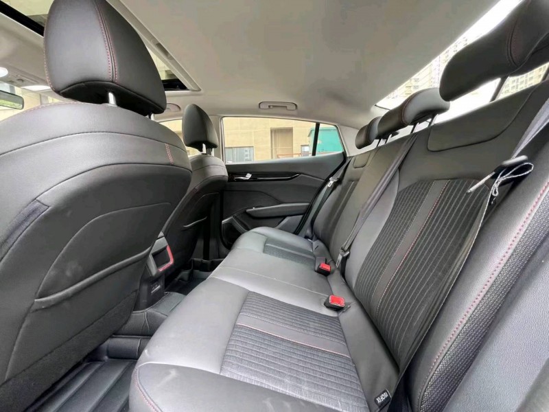 徐州22年东风奕炫5