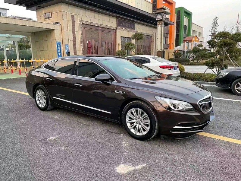 济南17年别克君越2