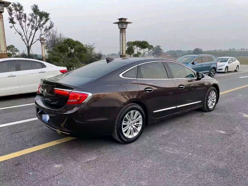 济南17年别克君越4