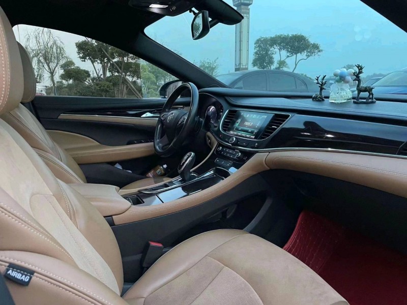 济南17年别克君越9