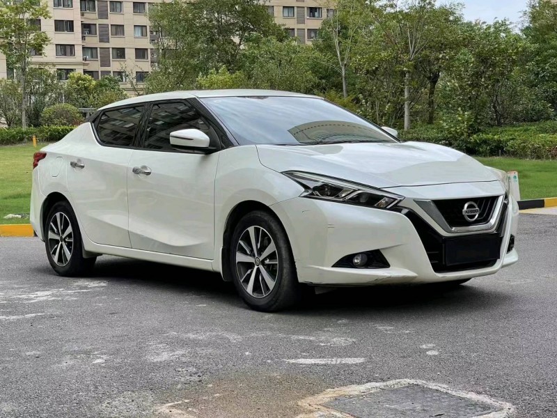 徐州18年日产蓝鸟3