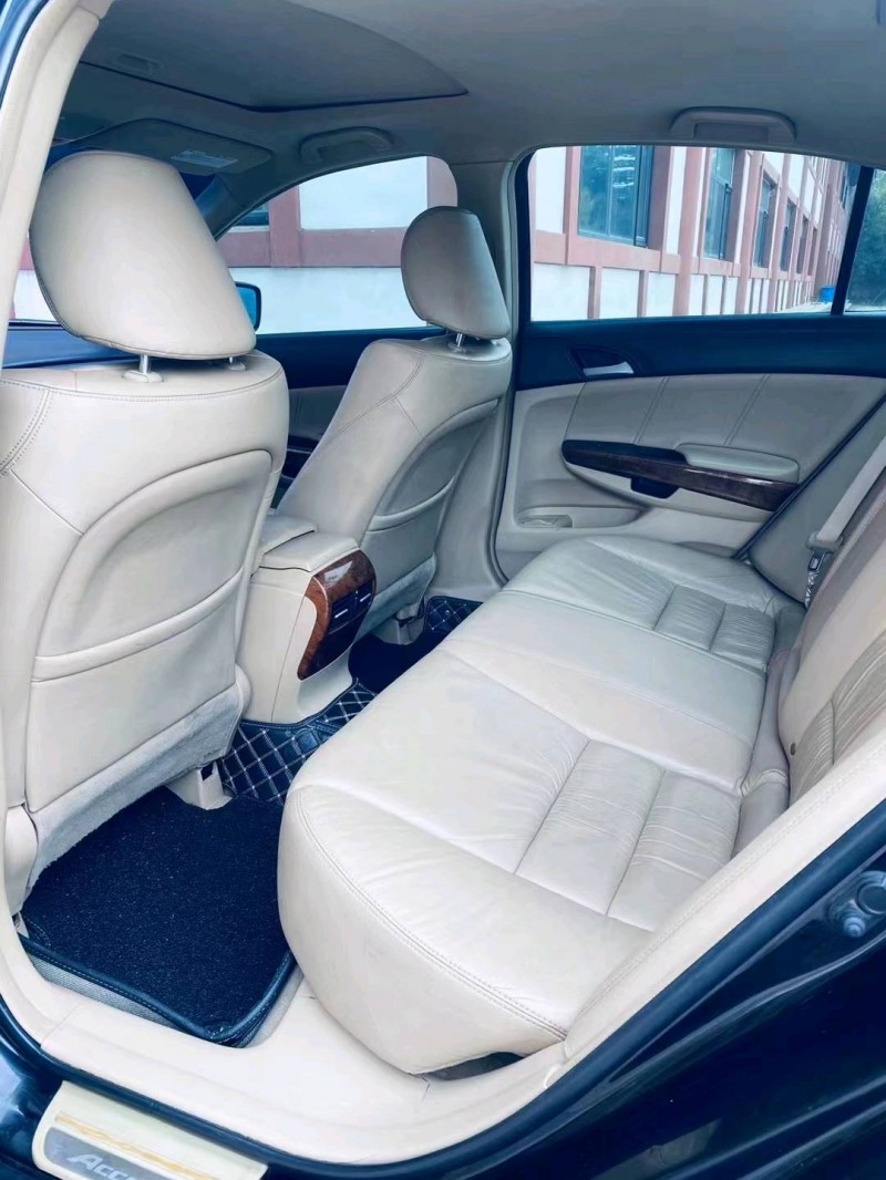 石家庄12年本田雅阁4