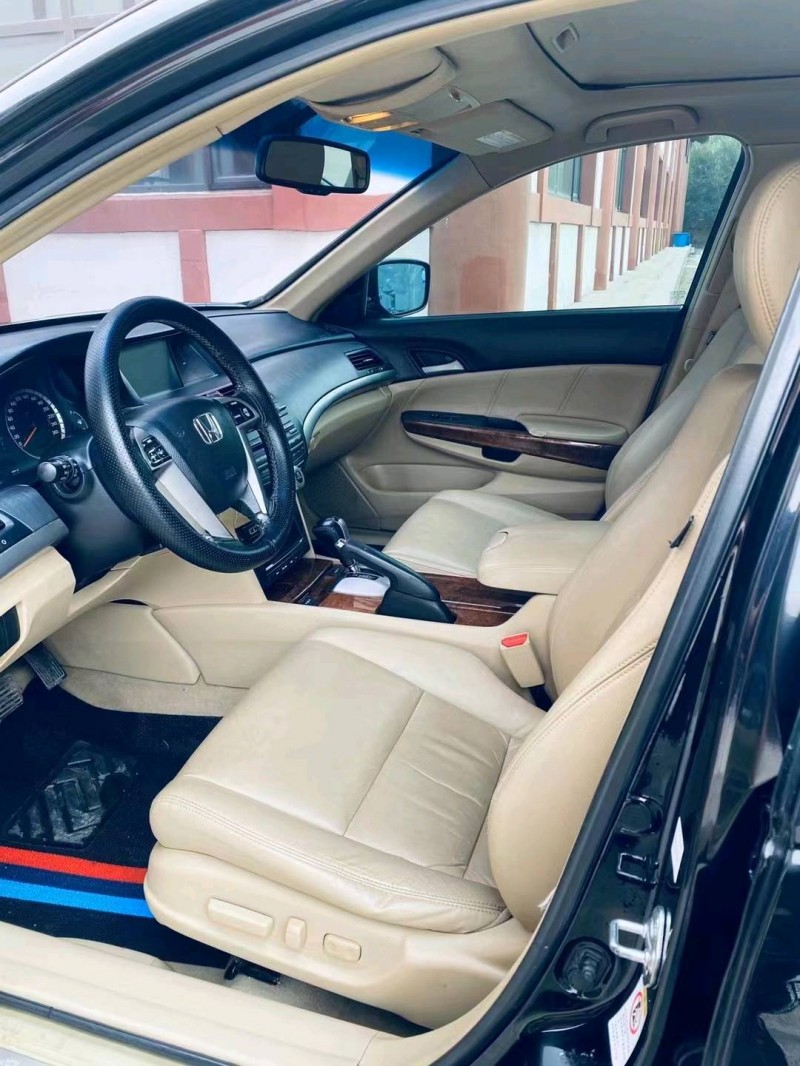 石家庄12年本田雅阁6