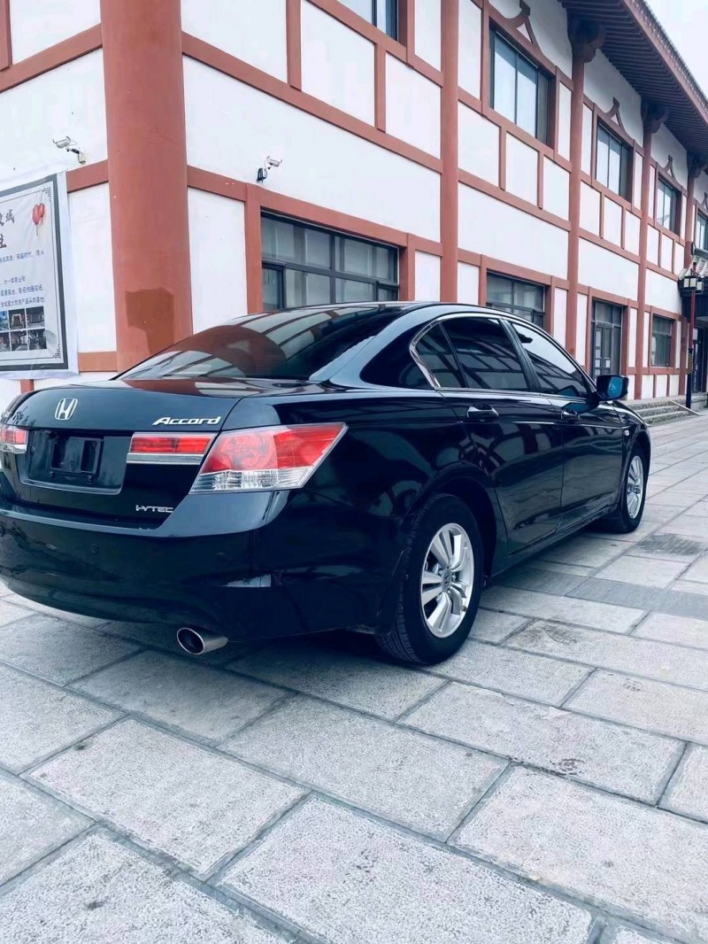 石家庄12年本田雅阁8