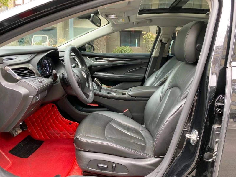 徐州19年别克君越3