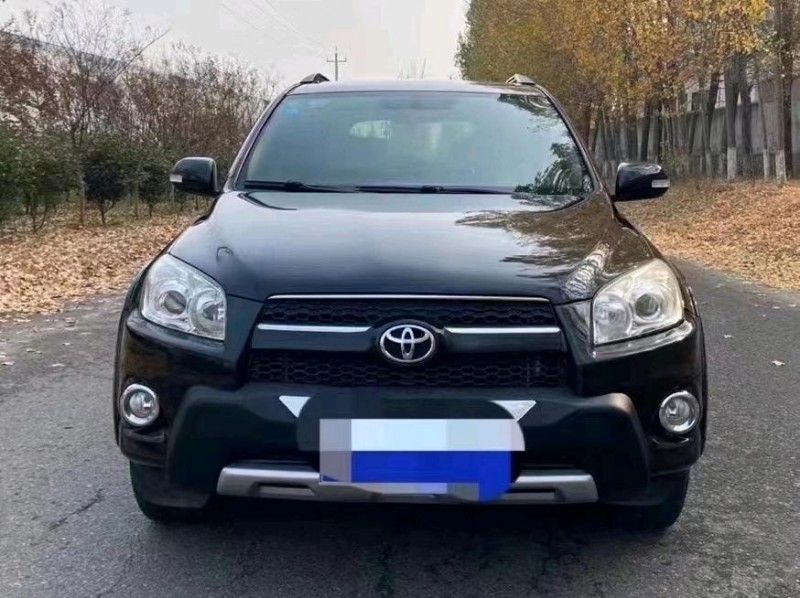 青岛12年丰田RAV4荣放1