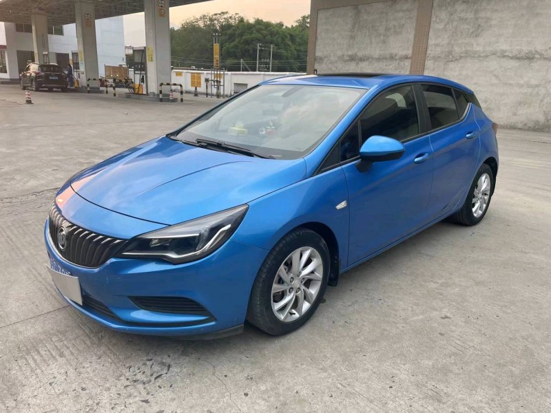 中山16年别克威朗3