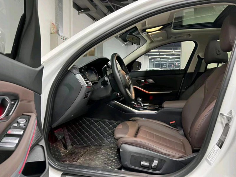 东莞21年宝马3系3