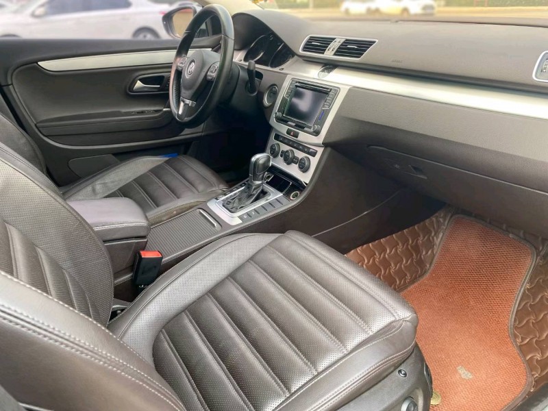 济宁17年大众CC5