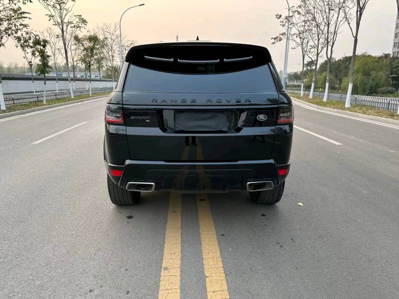 徐州21年路虎揽胜运动8