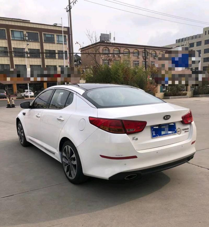 青岛15年起亚K52