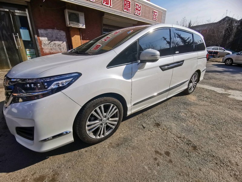 济南17年本田艾力绅2