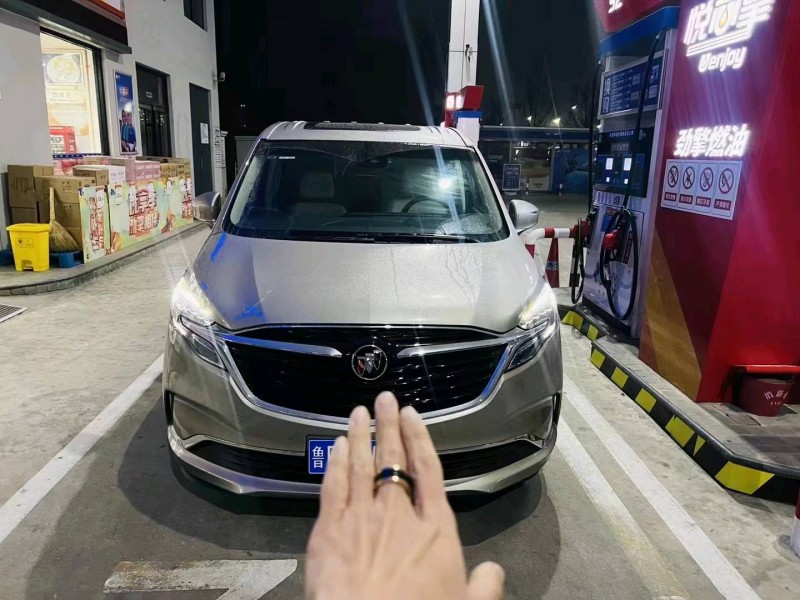 枣庄21年别克GL85