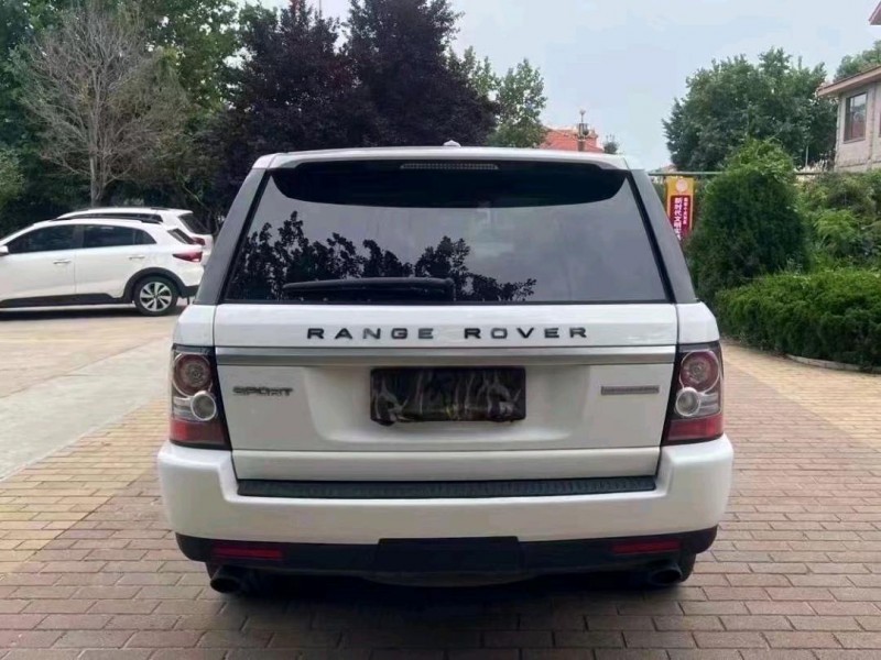 青岛13年路虎揽胜运动6