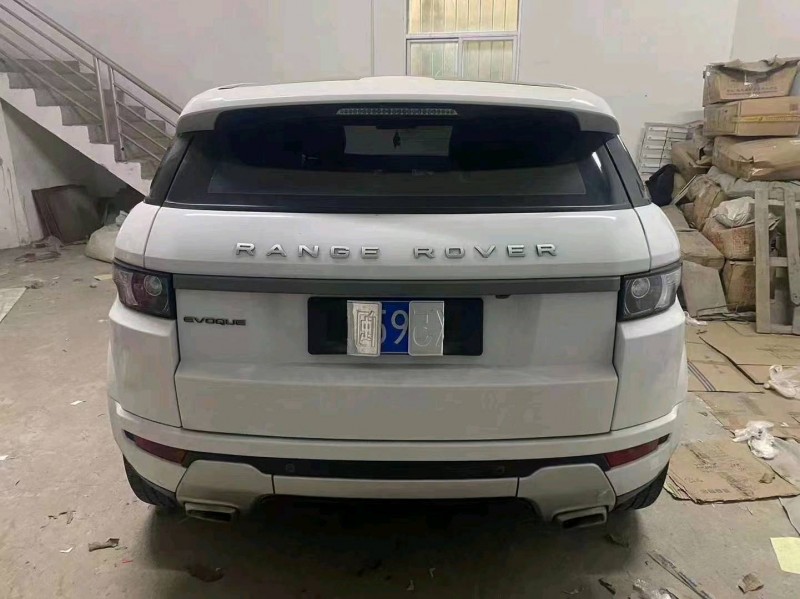 三明15年路虎极光7