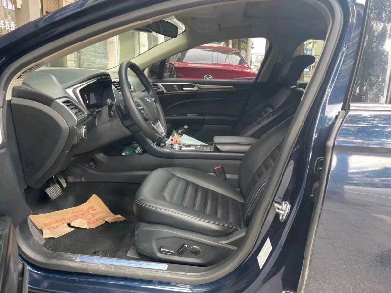 重庆17年福特蒙迪欧3