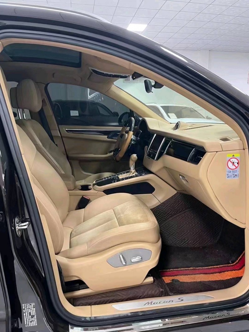 廊坊15年保时捷Macan4