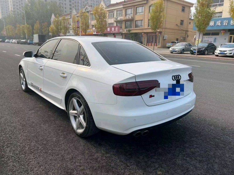 枣庄16年奥迪A4L6