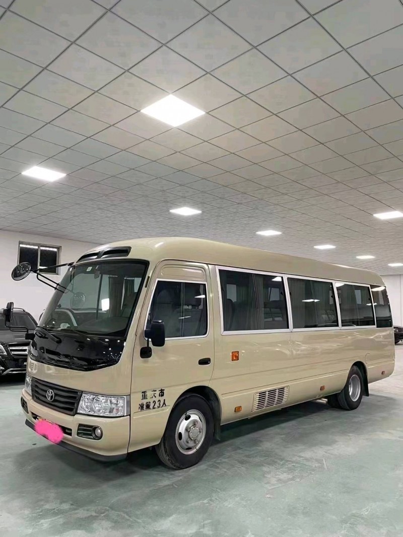 廊坊16年丰田考斯特2