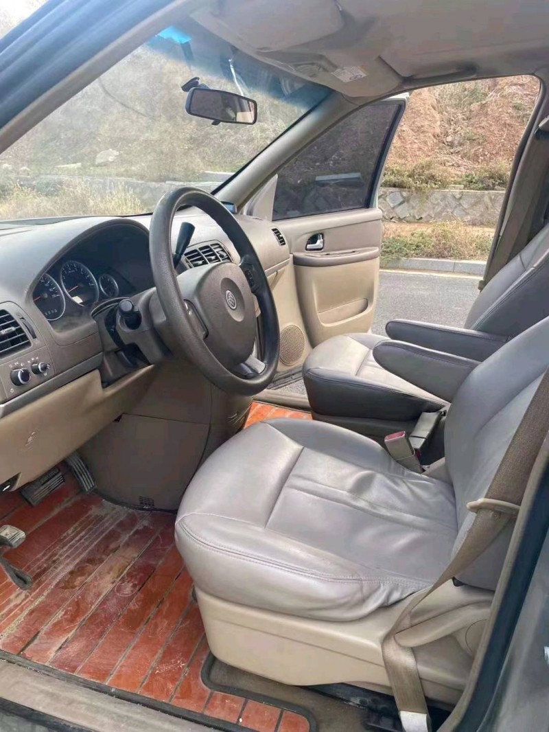 枣庄13年别克GL85