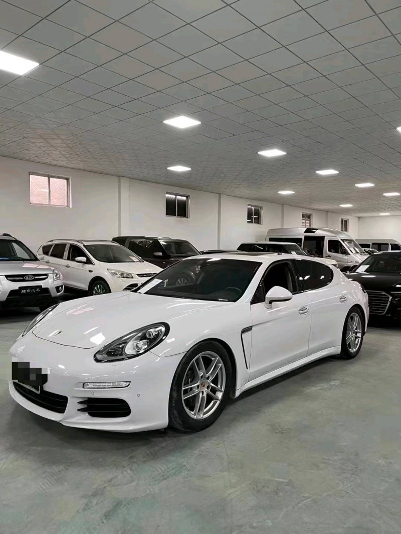廊坊16年保时捷帕拉梅拉2