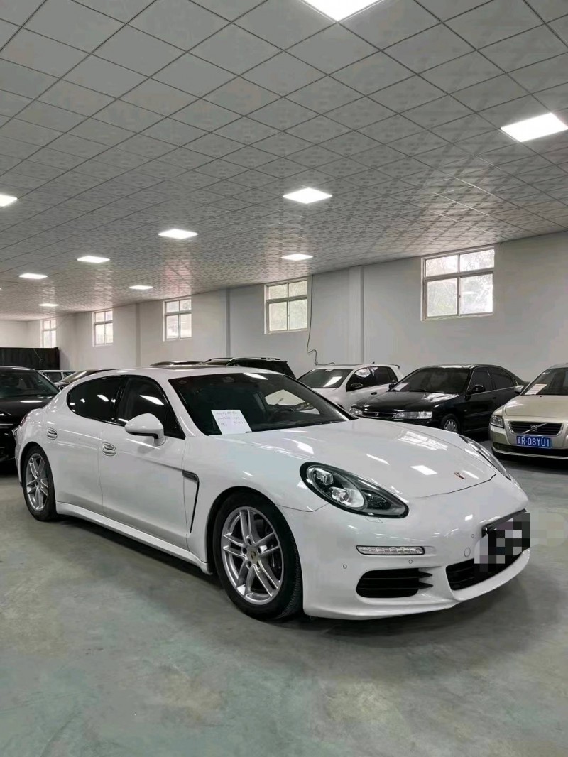 廊坊16年保时捷帕拉梅拉3