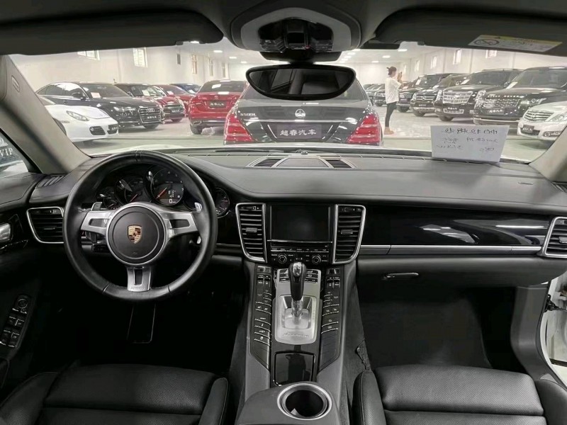 廊坊16年保时捷帕拉梅拉7