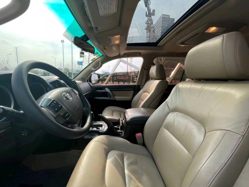 徐州12年丰田兰德酷路泽4