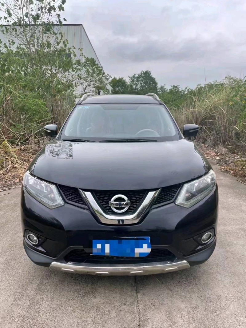 宜昌16年日產奇駿1