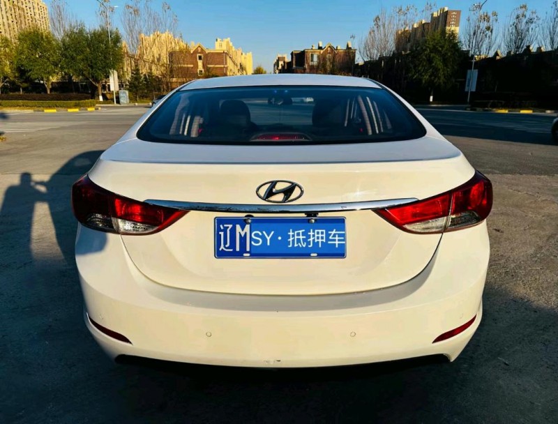 沈阳14年现代朗动9