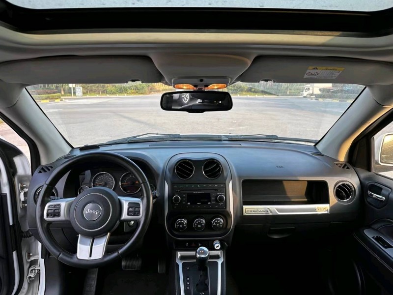 沈阳17年Jeep指南者4