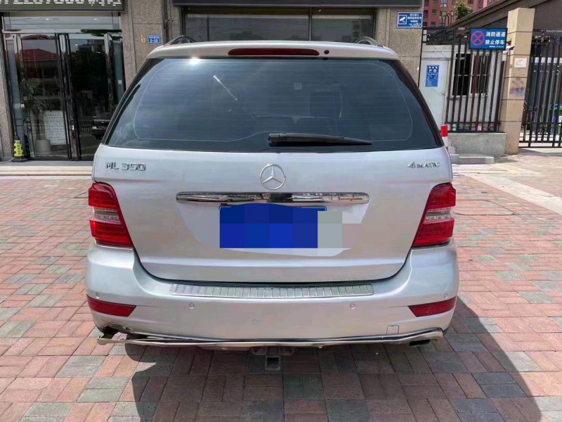 淮南09年奔驰ML3