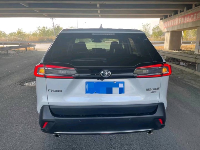 邯郸21年丰田威兰达8