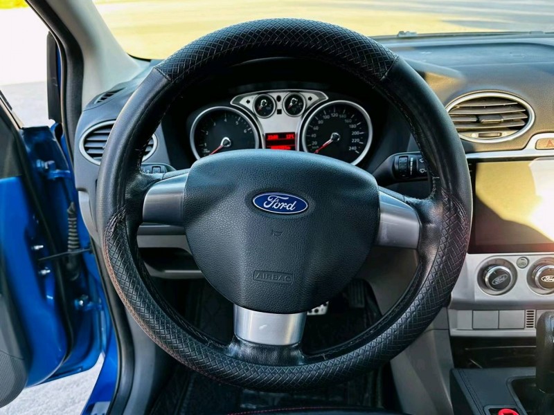 沈阳13年福特福克斯8