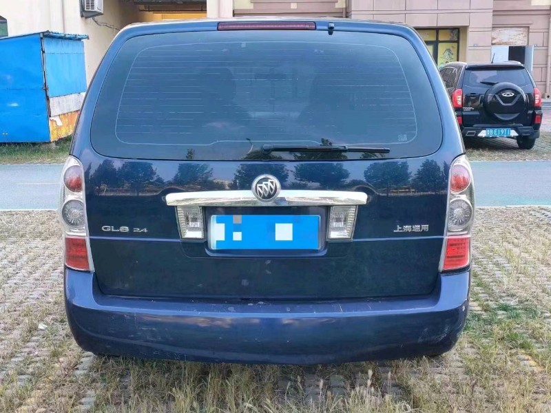 东营13年别克GL83