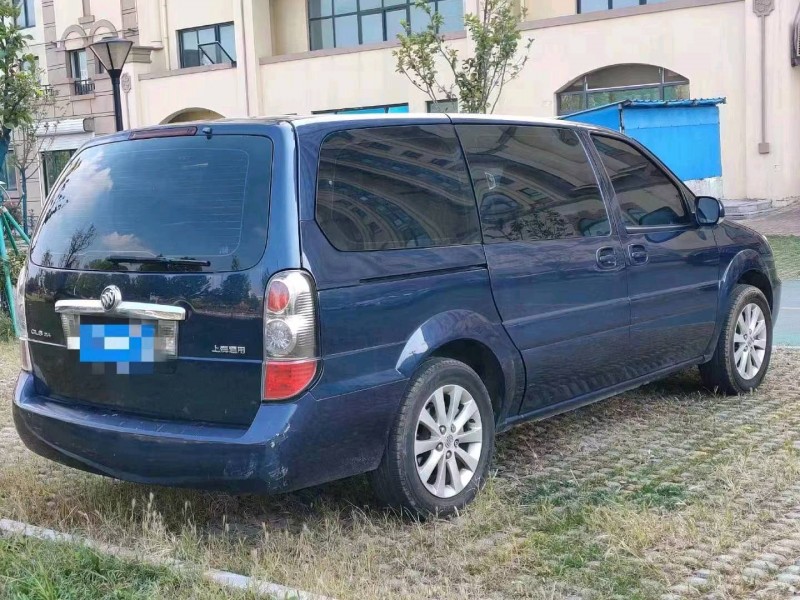 东营13年别克GL87