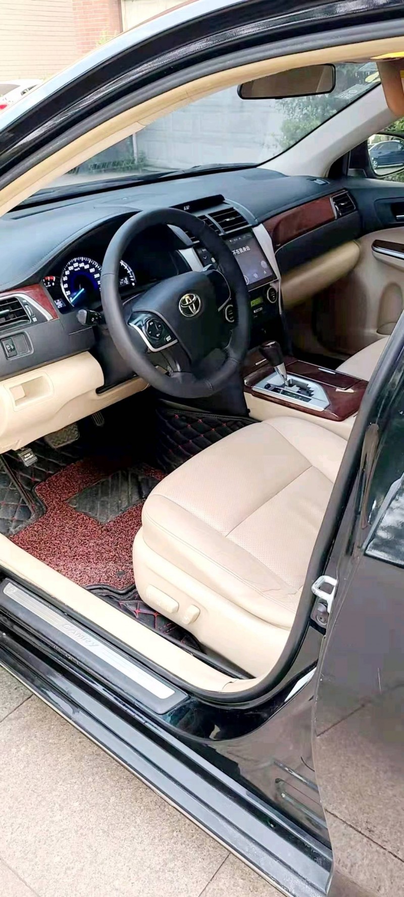 邯郸13年丰田凯美瑞4