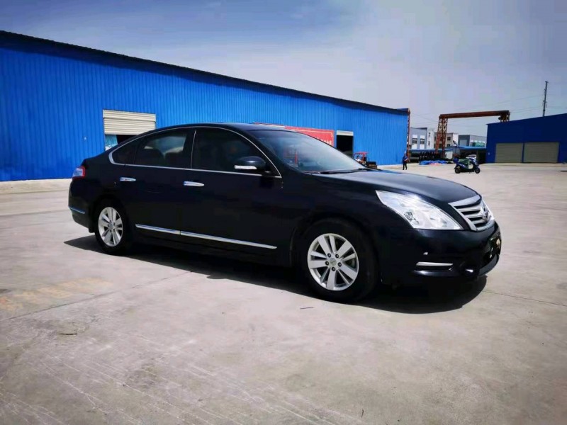 北京12年日产天籁3