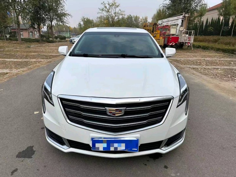东营18年凯迪拉克XTS1