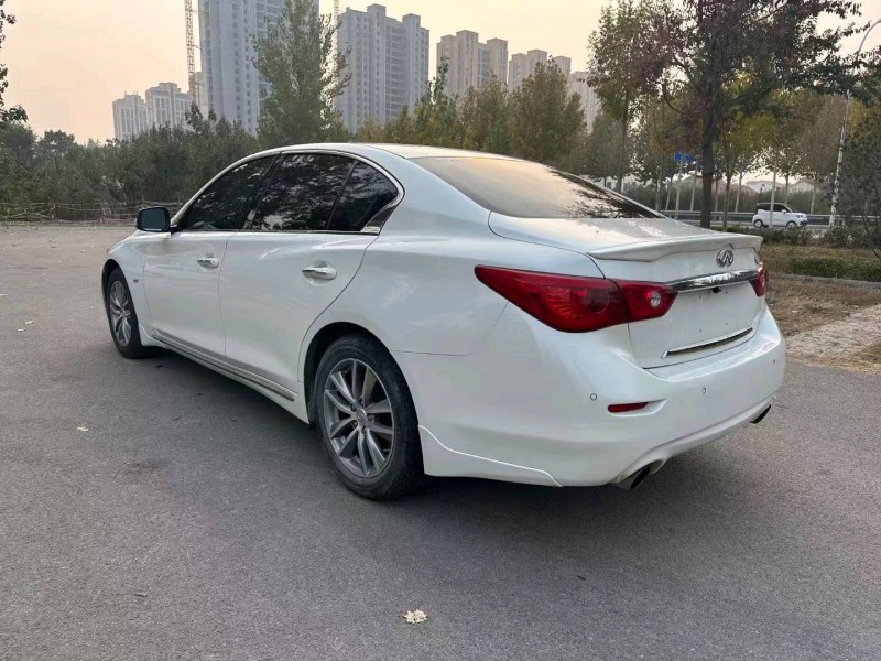 枣庄16年英菲尼迪Q50L4