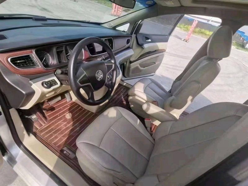 北京15年别克GL85