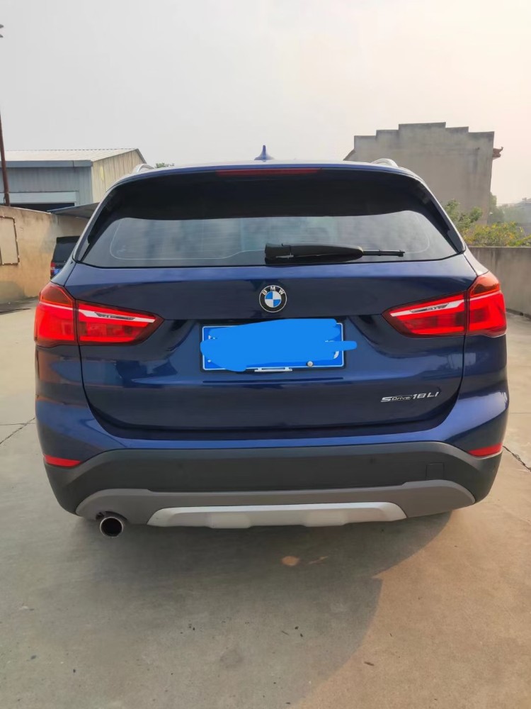 北京18年宝马X14