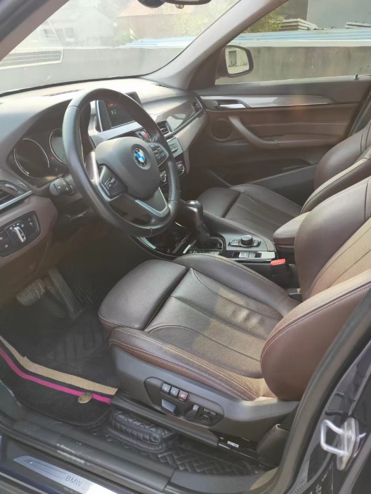 北京18年宝马X11