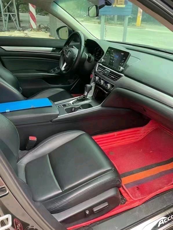 广州18年本田雅阁6