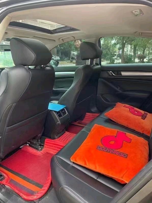 广州18年本田雅阁7