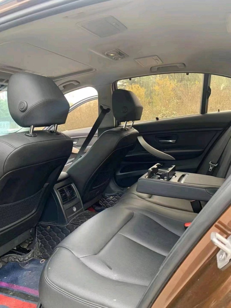 济南16年宝马3系6