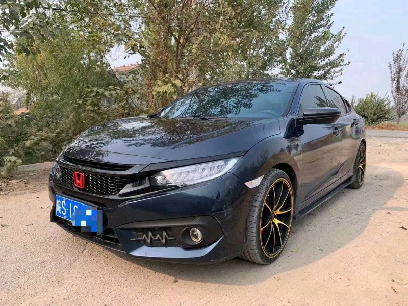 济南18年本田思域3