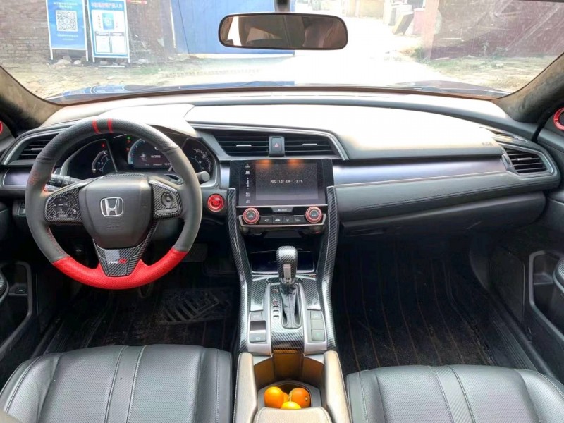 济南18年本田思域4